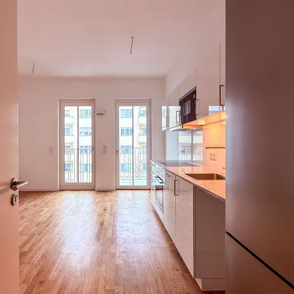 Großzügige 2-Zimmerwohnung in zentraler Lage - schnell zum Kudamm - Volkspark um die Ecke — photo 1